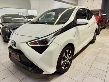 Toyota Aygo 1.0 VVT-i 72 CV 5 porte x-cite