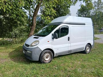 Opel Vivaro - Tetto alto  - H2L1