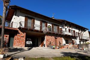 PORZIONE DI BIFAMILIARE A BRICHERASIO