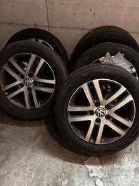 Cerchi in lega 16”