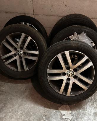 Cerchi in lega 16”