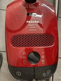 Aspirapolvere miele