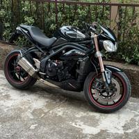 Triumph speed triple 1050