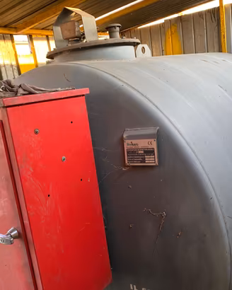 Serbatoio diesel 3000L con Casetta copertura