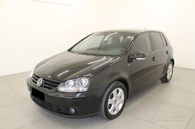 VOLKSWAGEN Golf 2.0 TDI Sportline DSG