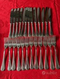 Servizio posate rivestite argento per 12 persone