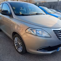 Lancia Ypsilon 1.2 69 CV 5 porte GPL Ecochic Gold 