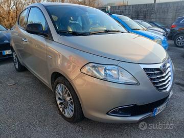 Lancia Ypsilon 1.2 69 CV 5 porte GPL Ecochic Gold 