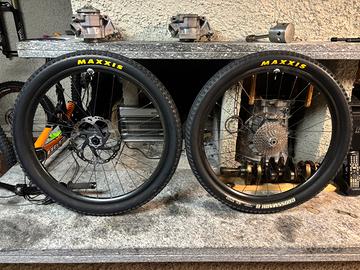 Ruote carbonio tubeless 27.5 bitex complete boost