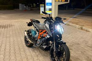 Ktm duke 125 2023