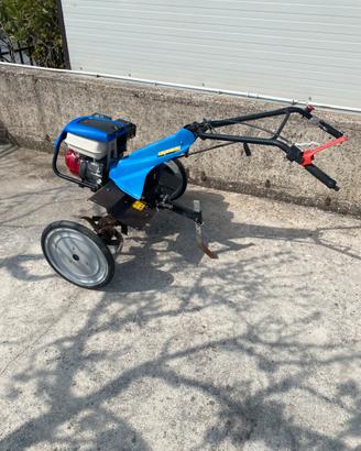 Attrezzi agricoli