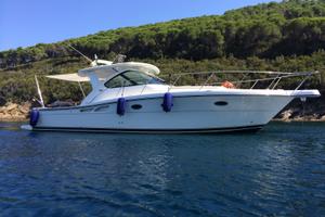 Tiara 3600 open