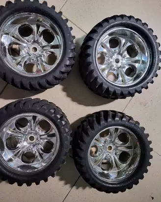 Gomme monster truck rc 1/8 Cen originali