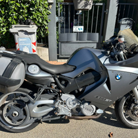 Bmw f800st