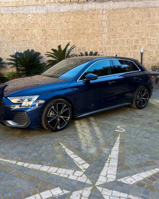 Audi A3 Sportback blue navarra