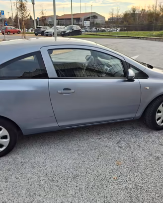Opel Corsa 1.2 Benzina 80 CV (2009) - PASSAGGIO IN