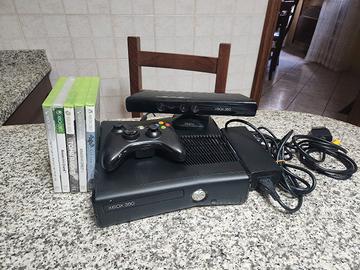 Xbox 360 S Slim + Kinect + Giochi