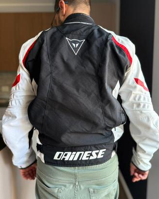 giacca Dainese bianca con imbottitura invernale 

