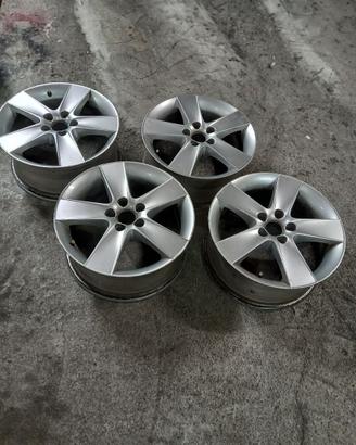 saab cerchi in lega r17