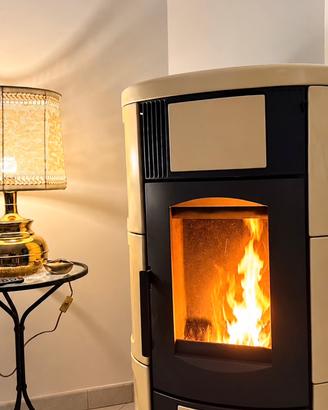 STUFA A PELLET IDRO EXTRAFLAME ISIDE IDRO
