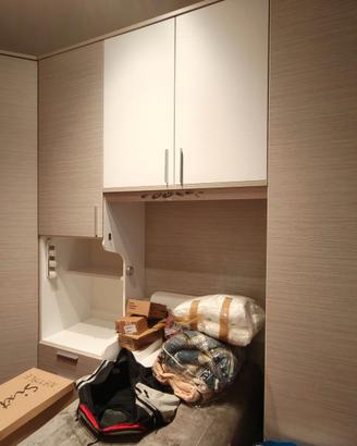 Armadio a ponte con letto singolo, lunghezza 3,8 m