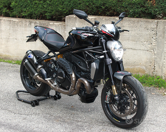 Ducati Monster 1200 R