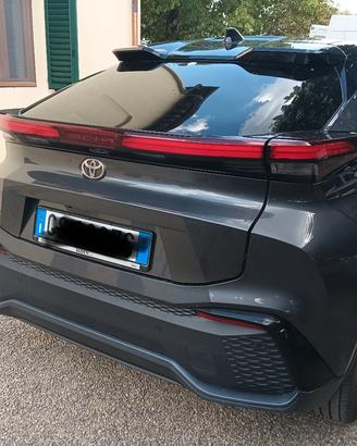 toyota chr lounge