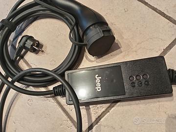 ricaricatore auto jeep