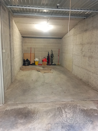 Box auto via Carmagnola To