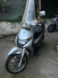 Piaggio beverly 200, nuovo, anno 2002