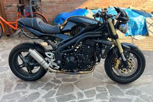 Triumph Speed Triple 1050