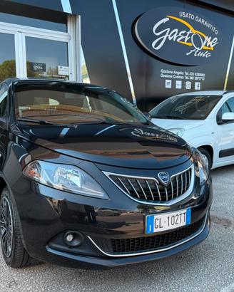 Lancia Ypsilon 1.0 Hybrid Gold