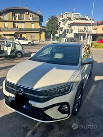 Taigo 1.0 tsi R-Line 110cv
