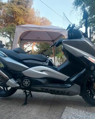 YAMAHA T MAX  