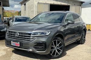 Volkswagen Touareg 3.0 V6 TDI R-Line