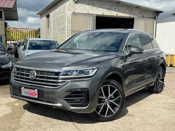 Volkswagen Touareg 3.0 V6 TDI R-Line