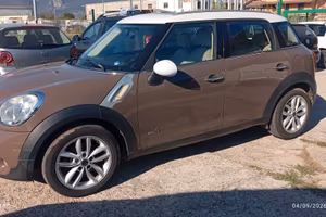 Mini Cooper D Countryman 2.0 ALL4 Automatica