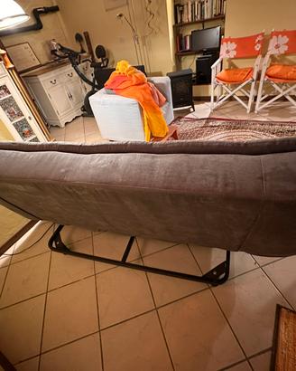Divano letto apertura a scatto