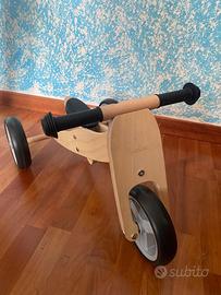 Triciclo in legno marca Pinolino