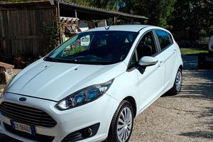 FORD Fiesta 1.4 benzina/gpl