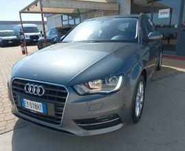 Audi A3 - 1.6 TDI 105CV - UNICO PROPRIETARIO