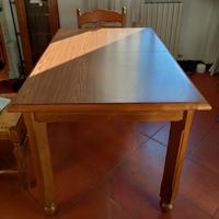 Tavolo cm.120x80 allungato cm.155z80 