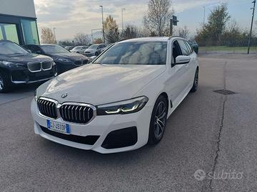 BMW Serie 5 520d Touring mhev 48V xdrive Msport au