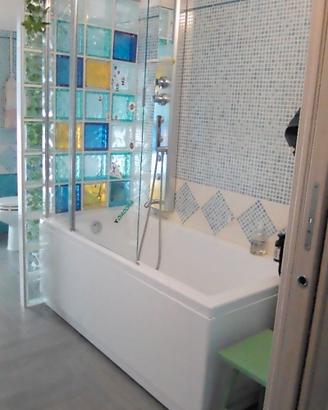 Vasca con cabina doccia come nuova completa