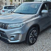 Suzuki Vitara 1.4 Hybrid Top
