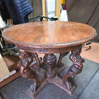 tavolo rotondo antico scolpito a mano