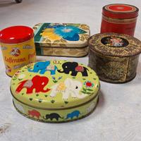 Lotto di cinque scatole latta vintage