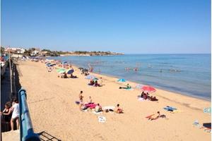 Casa vacanza Avola a 10 metri dal mare, Lung.r