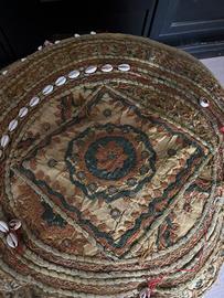 Pouf etnico artigianale ricamato stile vintage
