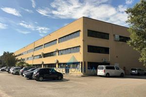 Immobile di 6510 m² con più di 5 locali a Capua
